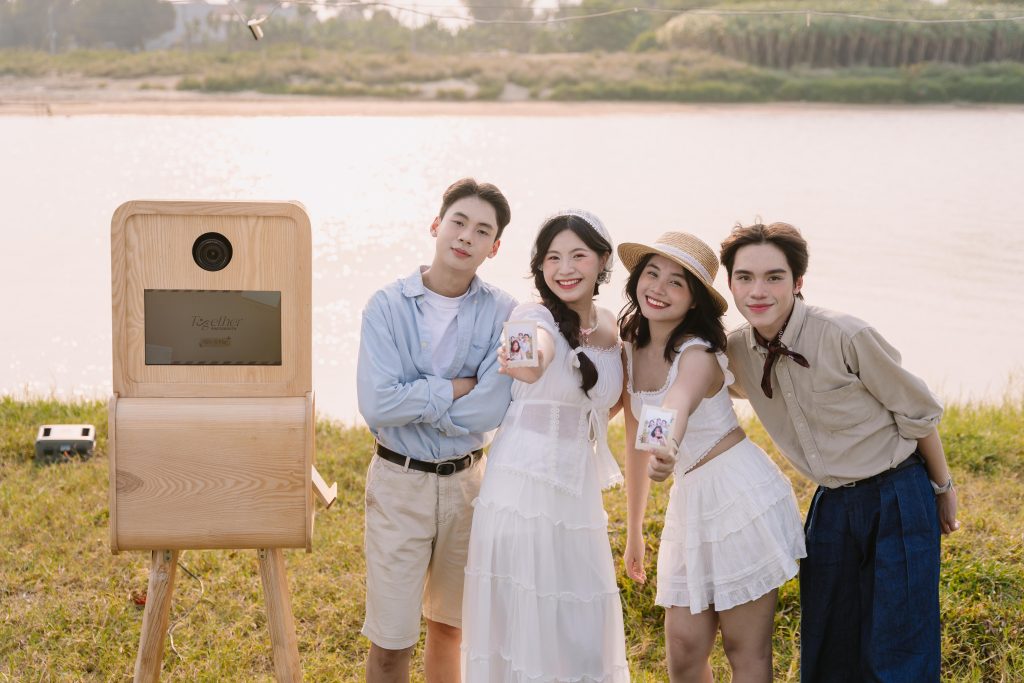 Classic Photobooth – Dịch vụ Photobooth chuyên nghiệp cho sự kiện và tiệc cưới